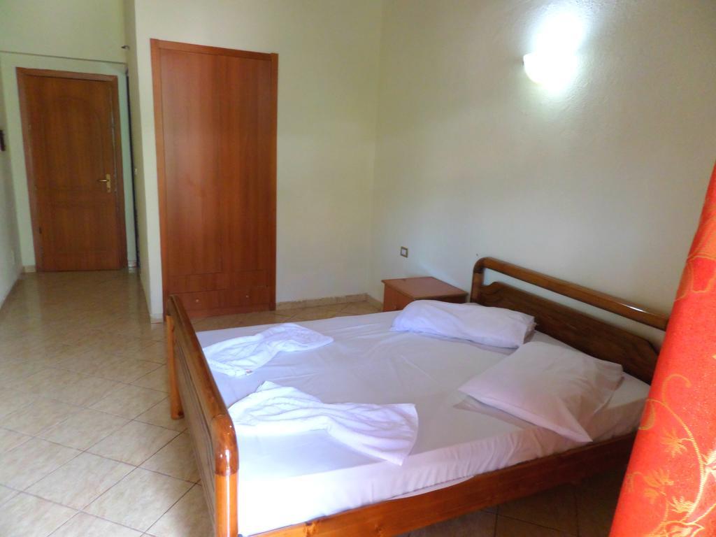 Hotel Belle Vue Dhërmi 部屋 写真